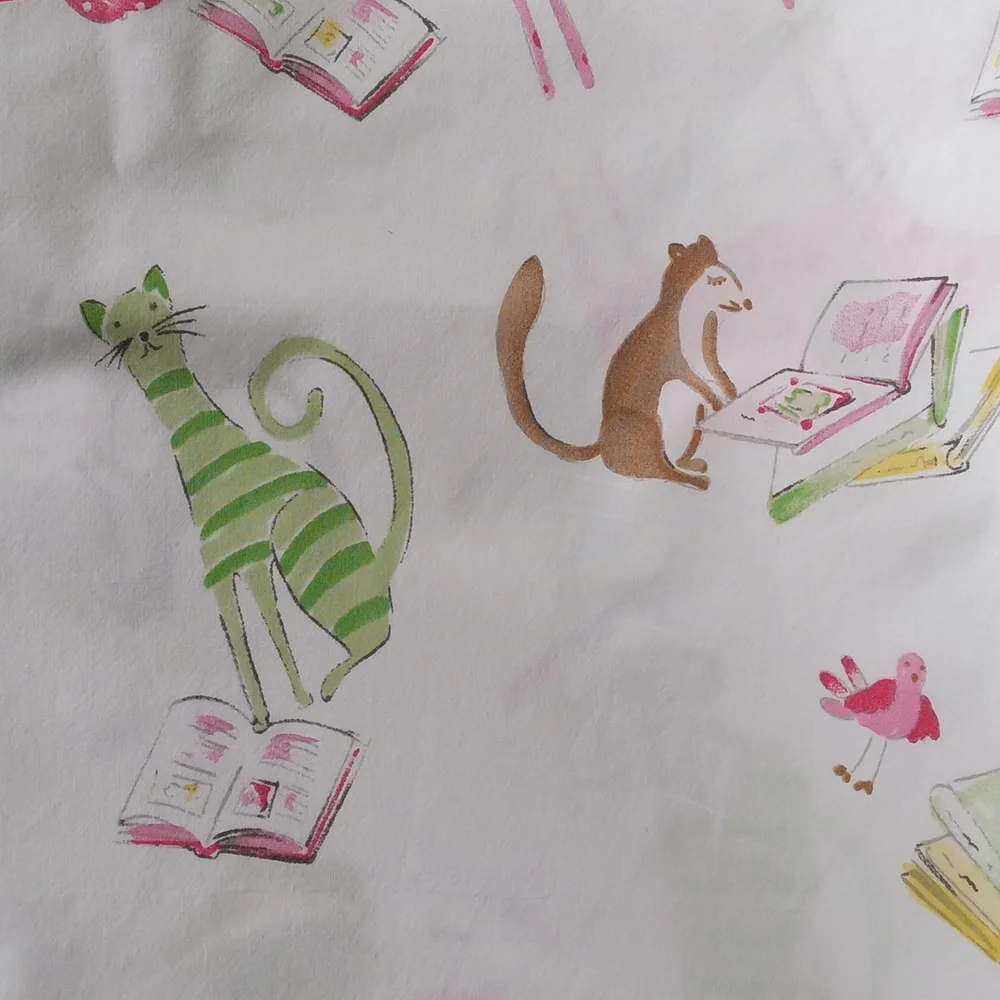 Pottery Barn Twin Bookworm Whimsical Animal Print Flat Sheet *FLAWS*